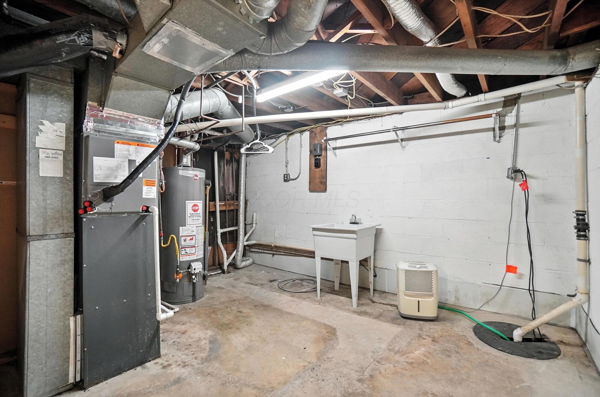 905 Kinnear Road Columbus, OH 43212 - Photo 47 of 67 Utility Room
