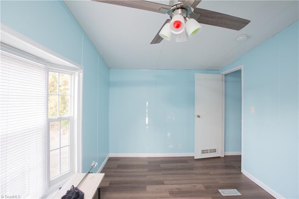 1952 Highway 220 Ellerbe, NC 28338 - Photo 11 of 18