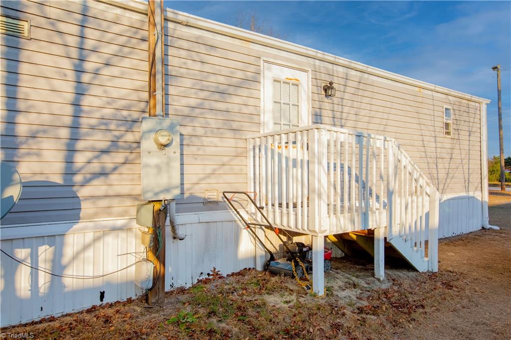 1952 Highway 220 Ellerbe, NC 28338 - Photo 16 of 18