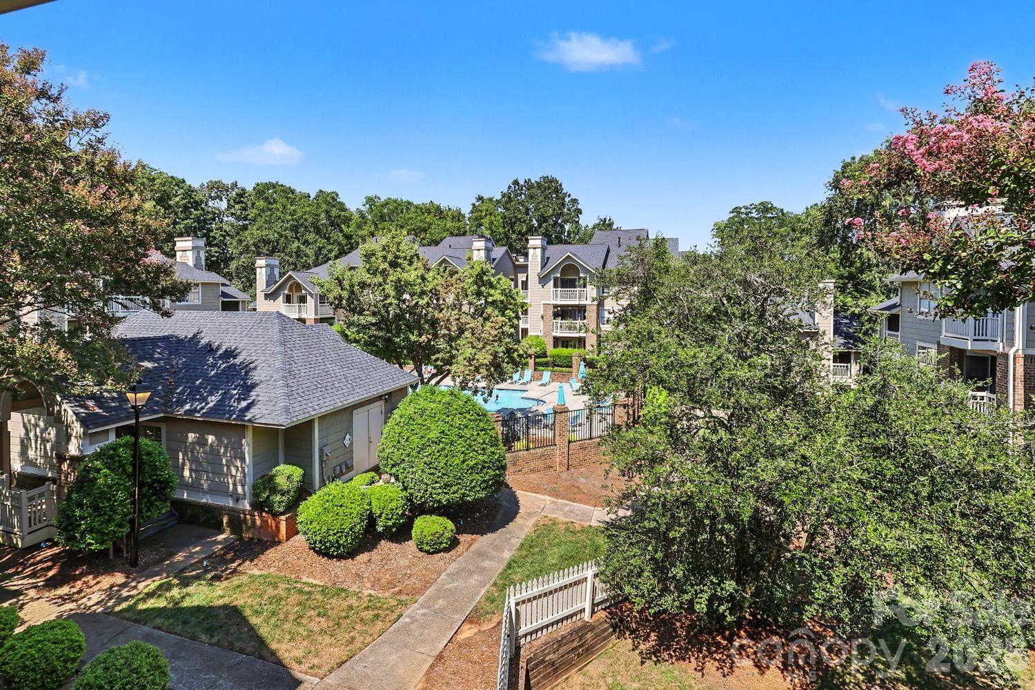 5009 Sharon Road, Unit I Charlotte, NC 28210 - Photo 35 of 36 Gallery Image 35
