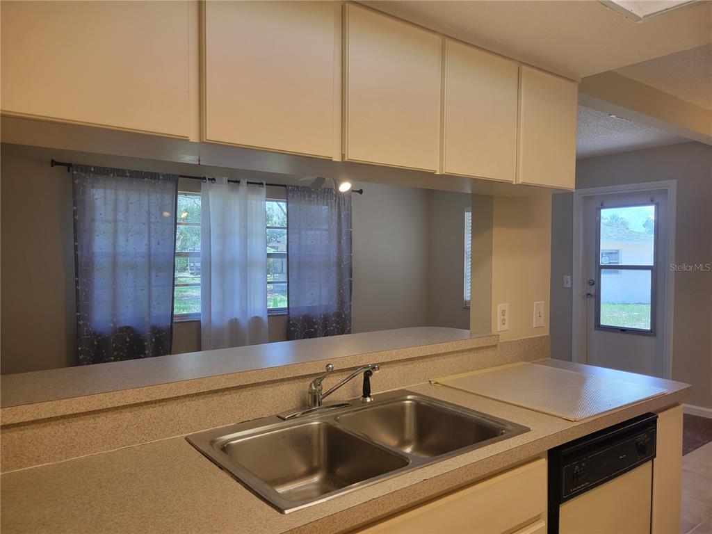 9022 Lingrove Road Weeki Wachee, FL 34613 - Photo 32 of 50