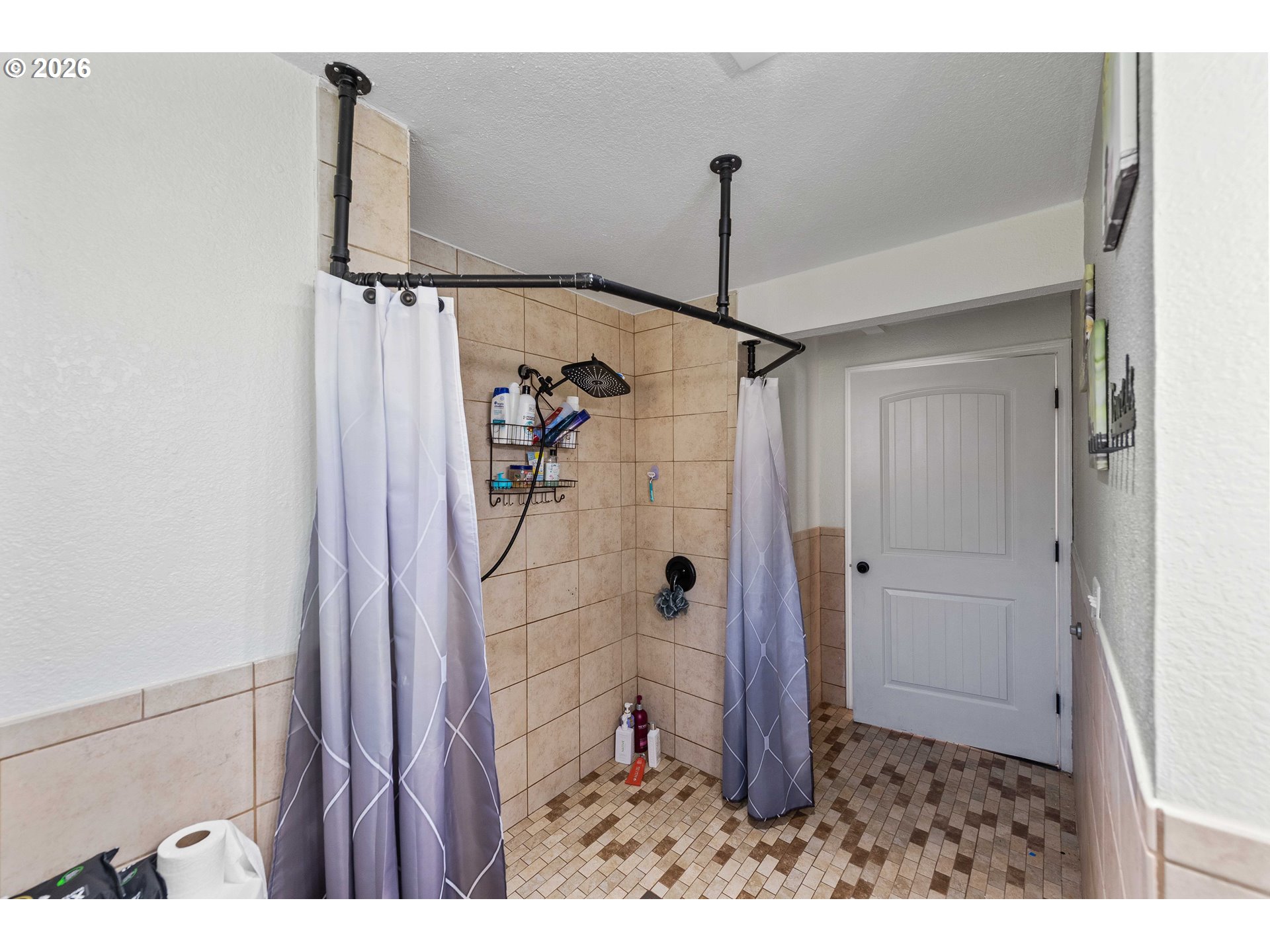 1643 Shelley Road Coquille, OR 97423 - Photo 29 of 39 a view of a porch