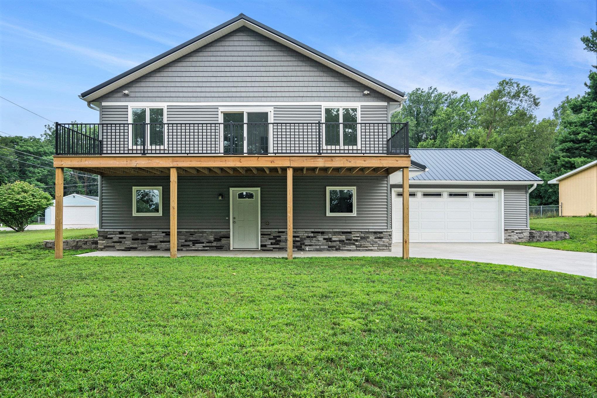 51561 East County Line Road Middlebury, IN 46540 - Photo 1 of 23 Gallery Image 1