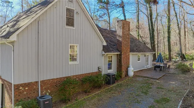 $369,500 | 1211 Canterbury Trail, Asheboro, NC 27205