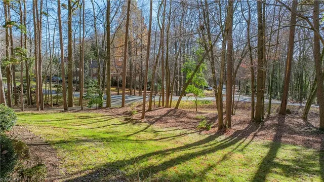 $369,500 | 1211 Canterbury Trail, Asheboro, NC 27205