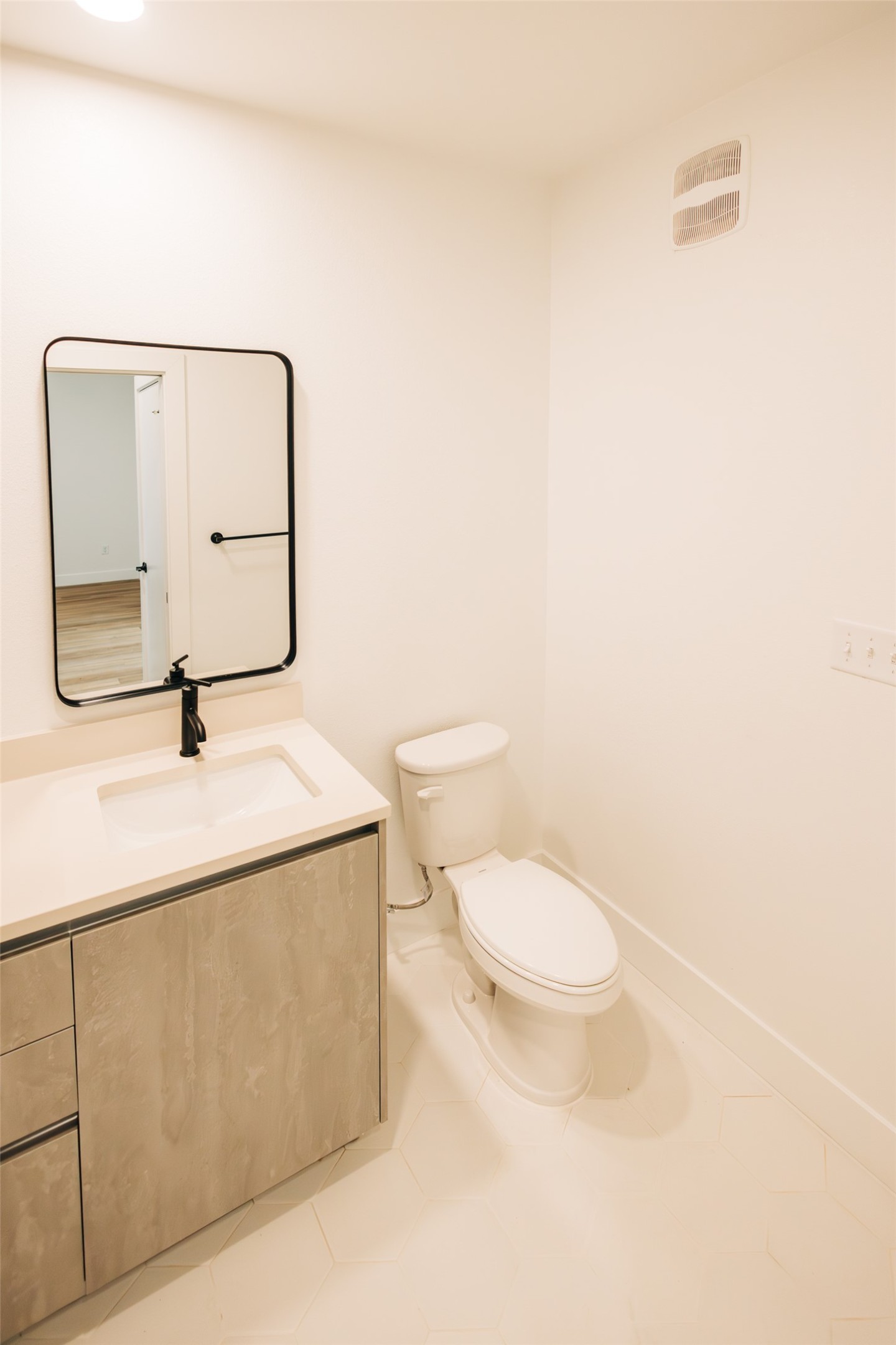 4315 South Congress Avenue, Unit 308 Austin, TX 78745 - Photo 11 of 20