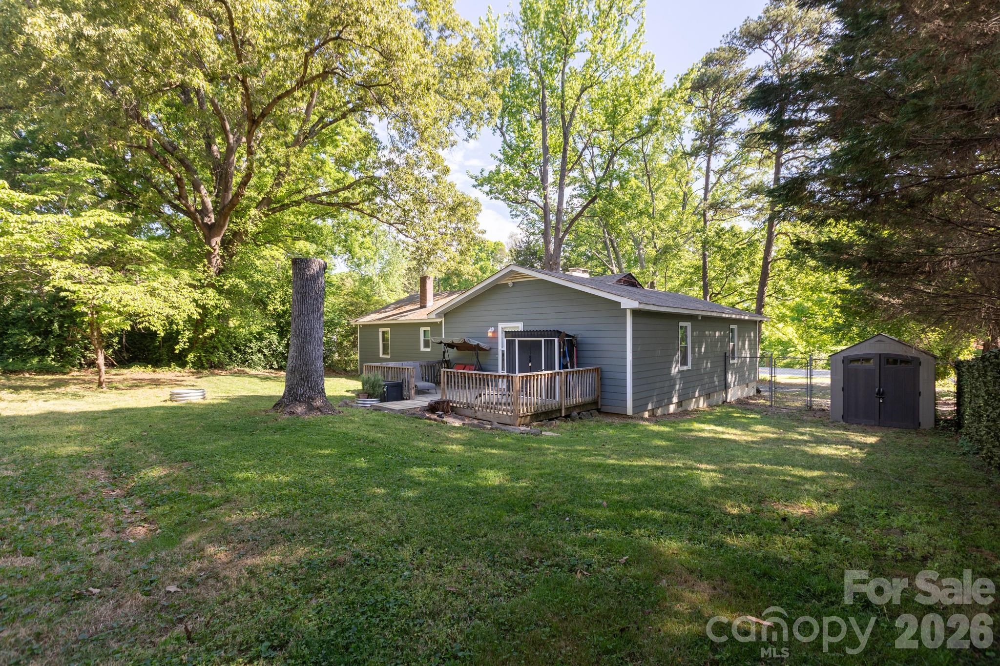 10623 Rozzelles Ferry Road Charlotte, NC 28214 - Photo 40 of 44