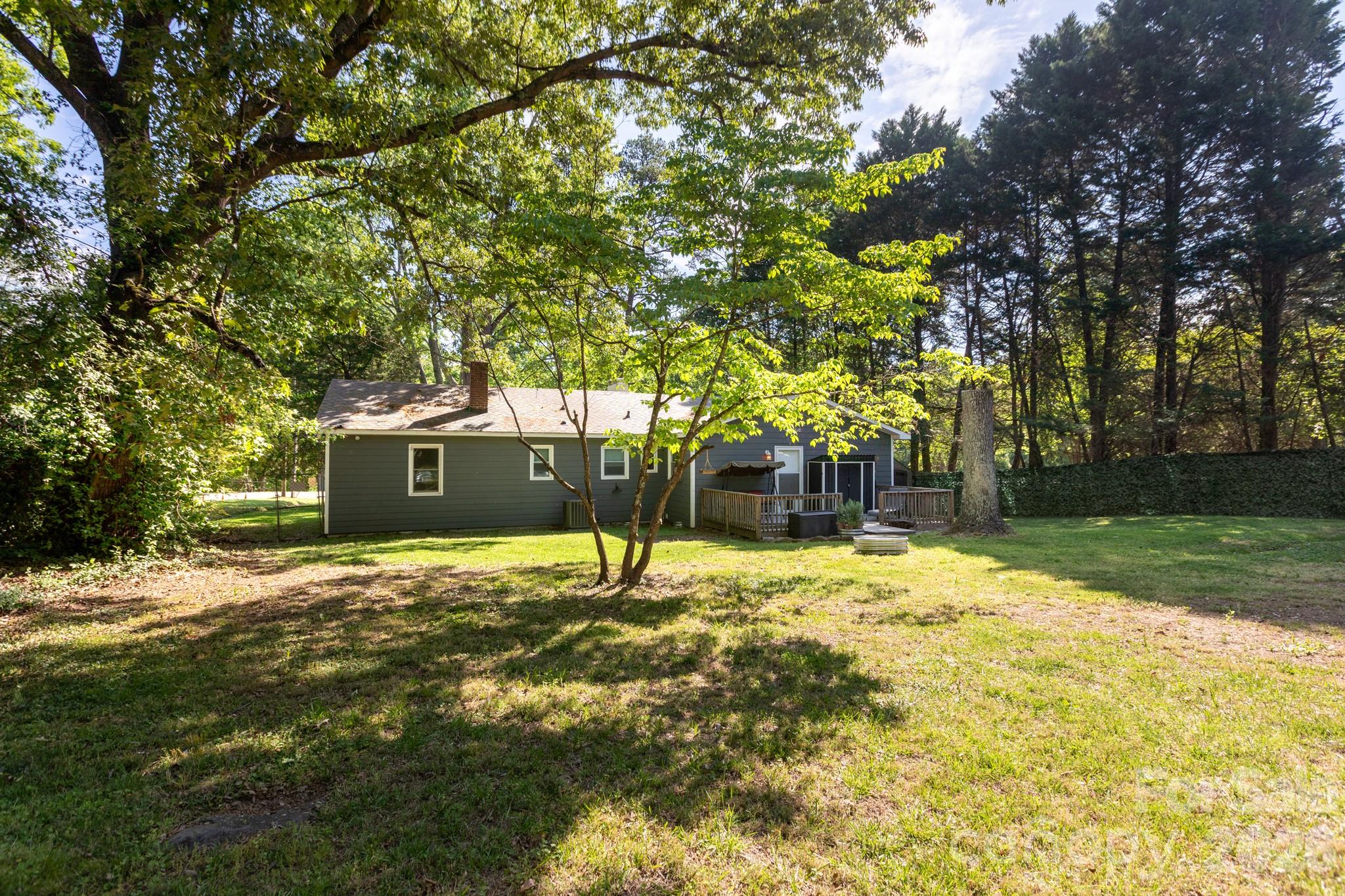 10623 Rozzelles Ferry Road Charlotte, NC 28214 - Photo 41 of 44
