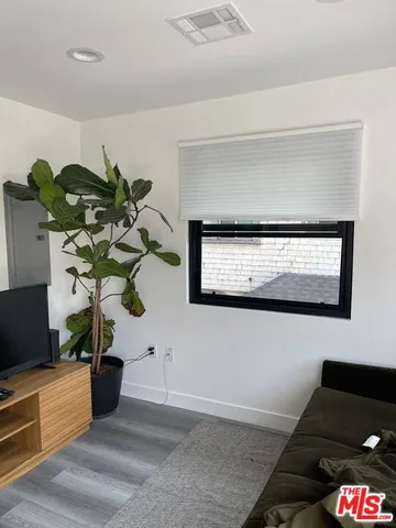 $2,400,000 | Crenshaw Boulevard, Los Angeles, CA 90019