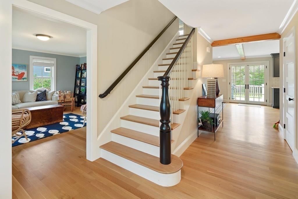 8 Smith Road Hingham, MA 02043 - Photo 19 of 39 Gallery Image 19