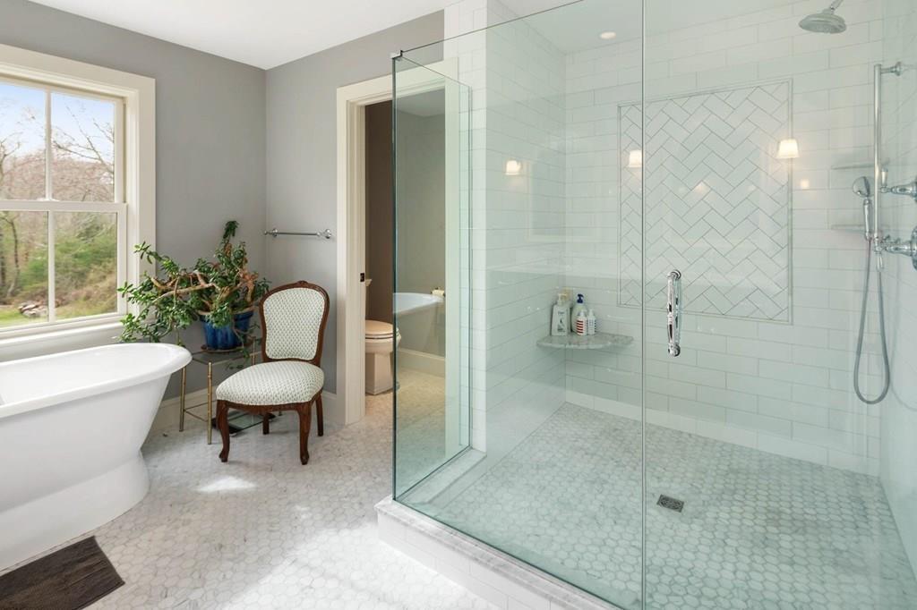 8 Smith Road Hingham, MA 02043 - Photo 22 of 39 Gallery Image 22