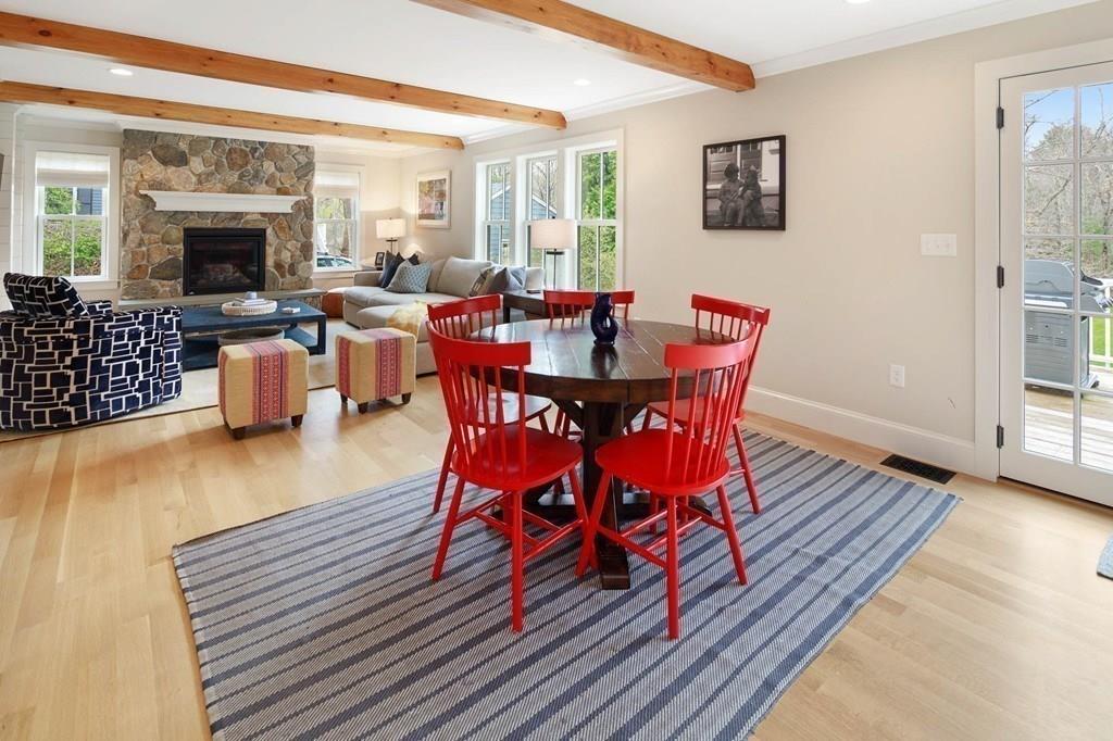 8 Smith Road Hingham, MA 02043 - Photo 7 of 39 Gallery Image 7