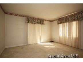 4948 Old Rte 36 Springfield, IL 62707 - Photo 12 of 20
