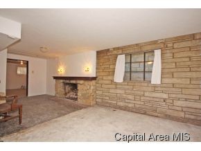 4948 Old Rte 36 Springfield, IL 62707 - Photo 19 of 20