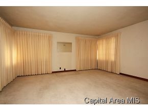 4948 Old Rte 36 Springfield, IL 62707 - Photo 6 of 20