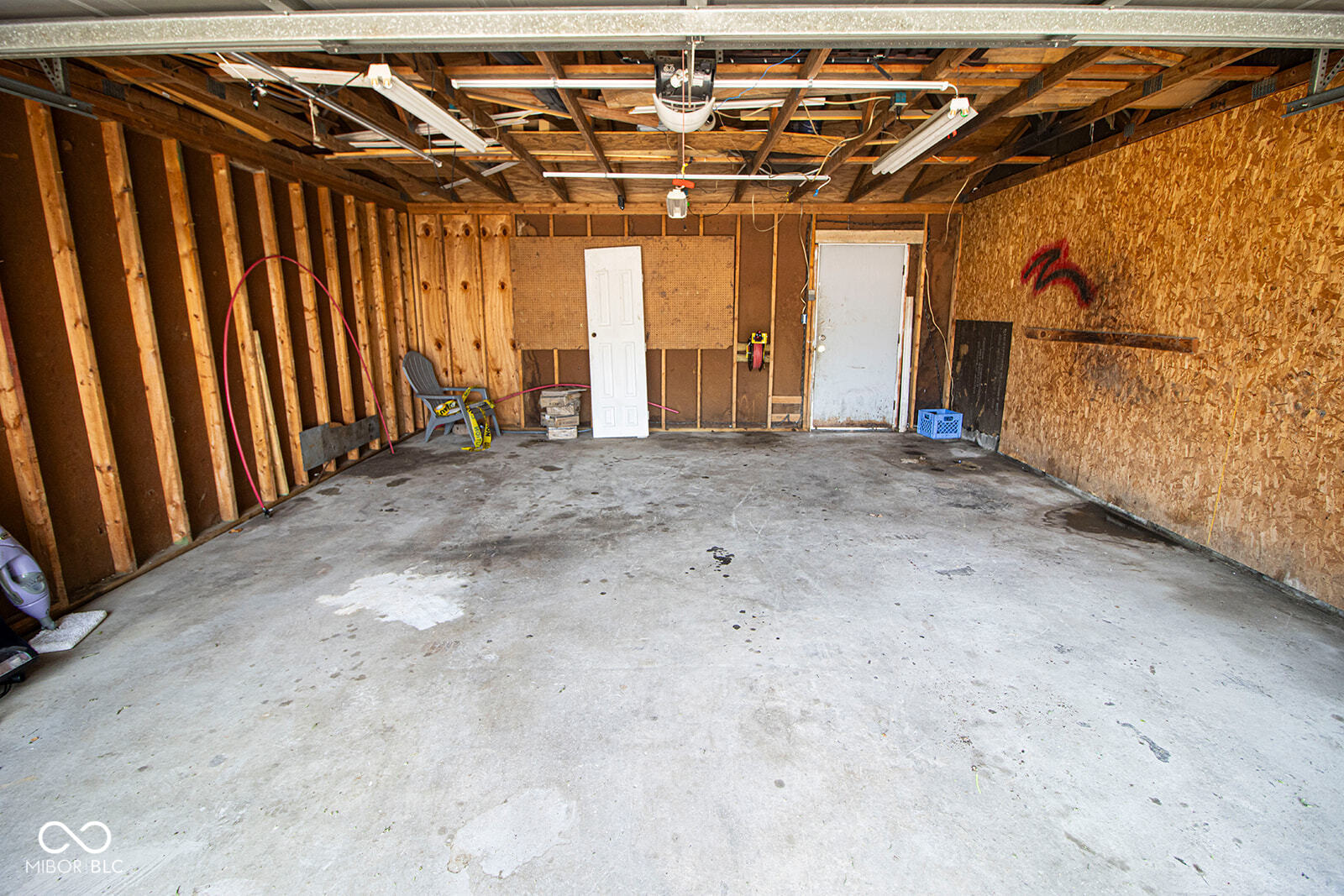 825 Rockshire Court Gas City, IN 46933 - Photo 24 of 41