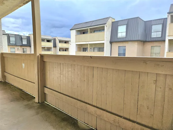 $1,150 | 8421 Hearth Drive, Unit 21, Houston, TX 77054