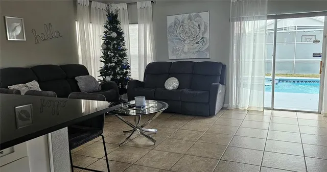 $3,000 | 179 Emeraldview Avenue, Davenport, FL 33897