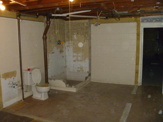 6617 Mendenhall Road Indianapolis, IN 46221 - Photo 17 of 18 Gallery Image 17