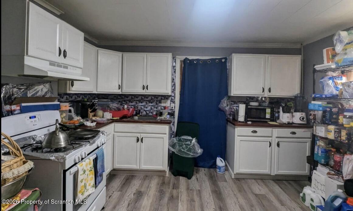 26-28 Glinko Street Scranton, PA 18504 - Photo 11 of 17 IMG_0343