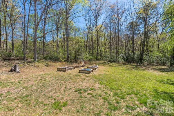 $395,000 | 35 Grey Rock Valley, Black Mountain, NC 28711