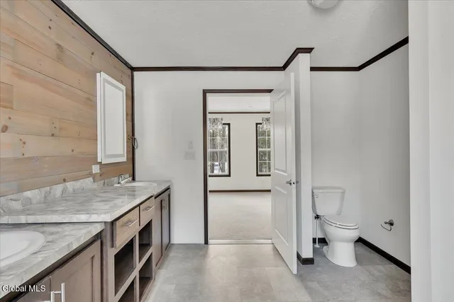 $289,500 | 51 West Mountain Road, Corinth, NY 12822