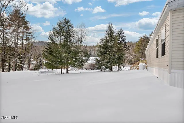 $297,000 | 51 West Mountain Road, Corinth, NY 12822