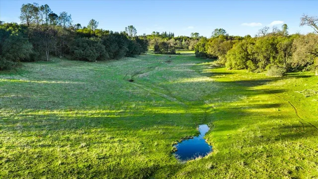 $925,000 | 14481 Oak Ridge Road, Grass Valley, CA 95949