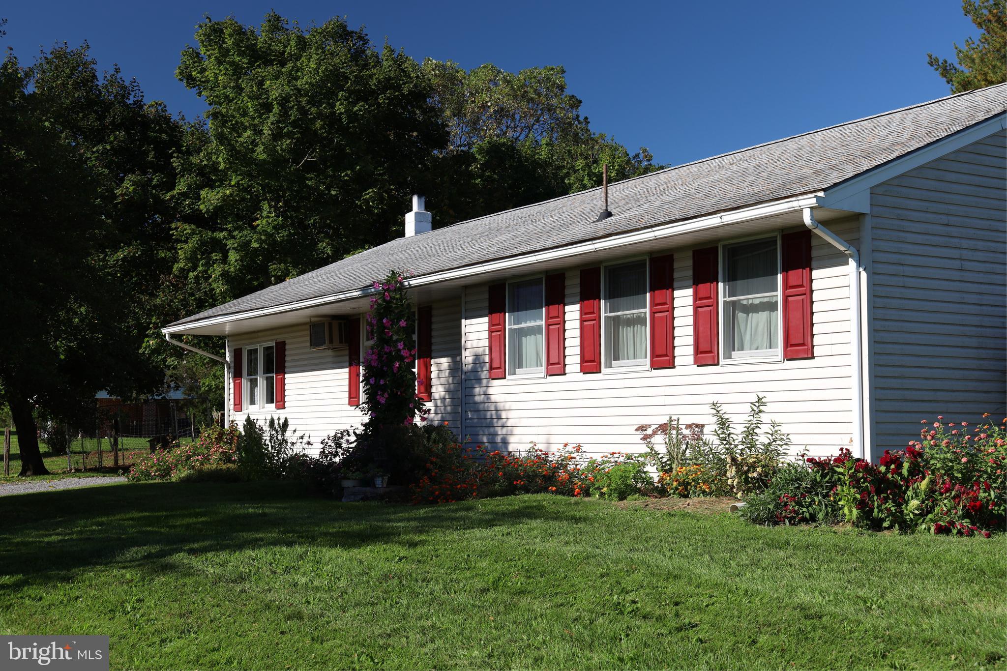 6 Bridgewater Road Newville, PA 17241 - Photo 1 of 16 Gallery Image 1