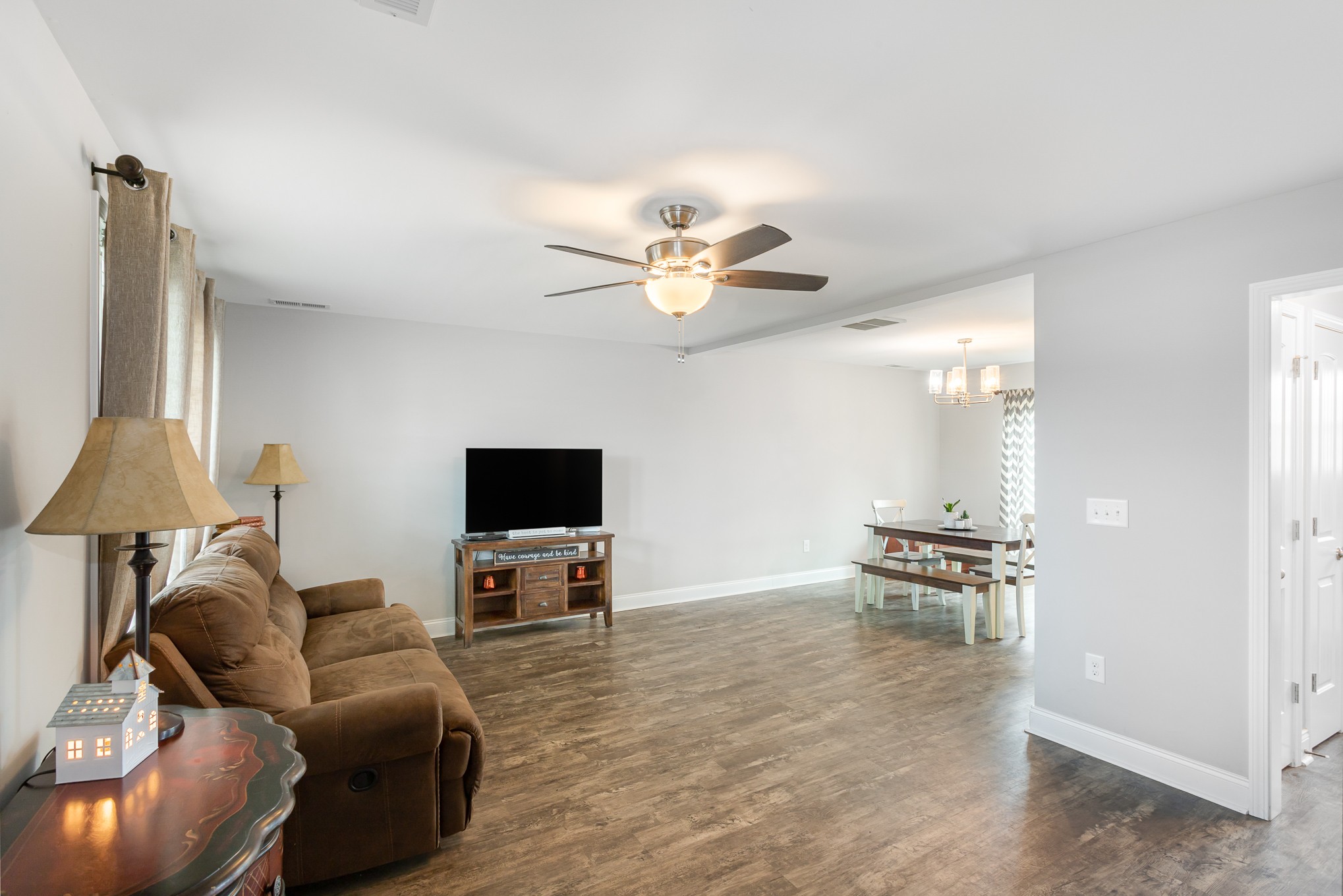 102 Sage Drive Springfield, TN 37172 - Photo 3 of 24 Gallery Image 3