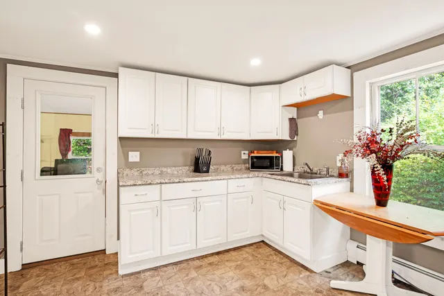 $169,900 | 45 Richards Avenue, Mexico, ME 04257