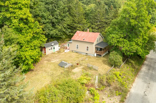 $169,900 | 45 Richards Avenue, Mexico, ME 04257