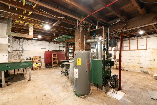 $169,900 | 45 Richards Avenue, Mexico, ME 04257