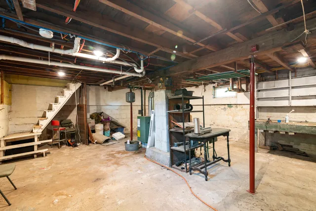 $169,900 | 45 Richards Avenue, Mexico, ME 04257