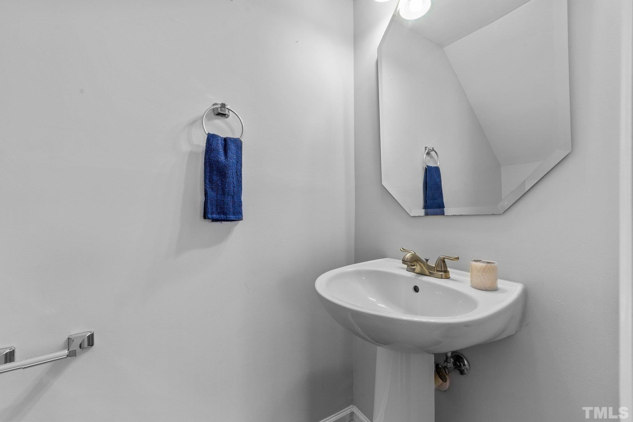 2116 Turtle Point Drive Raleigh, NC 27604 - Photo 15 of 41 Gallery Image 15