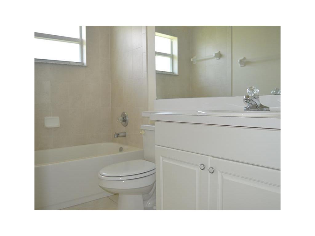 131 Maggie Way Sebastian, FL 32958 - Photo 15 of 19