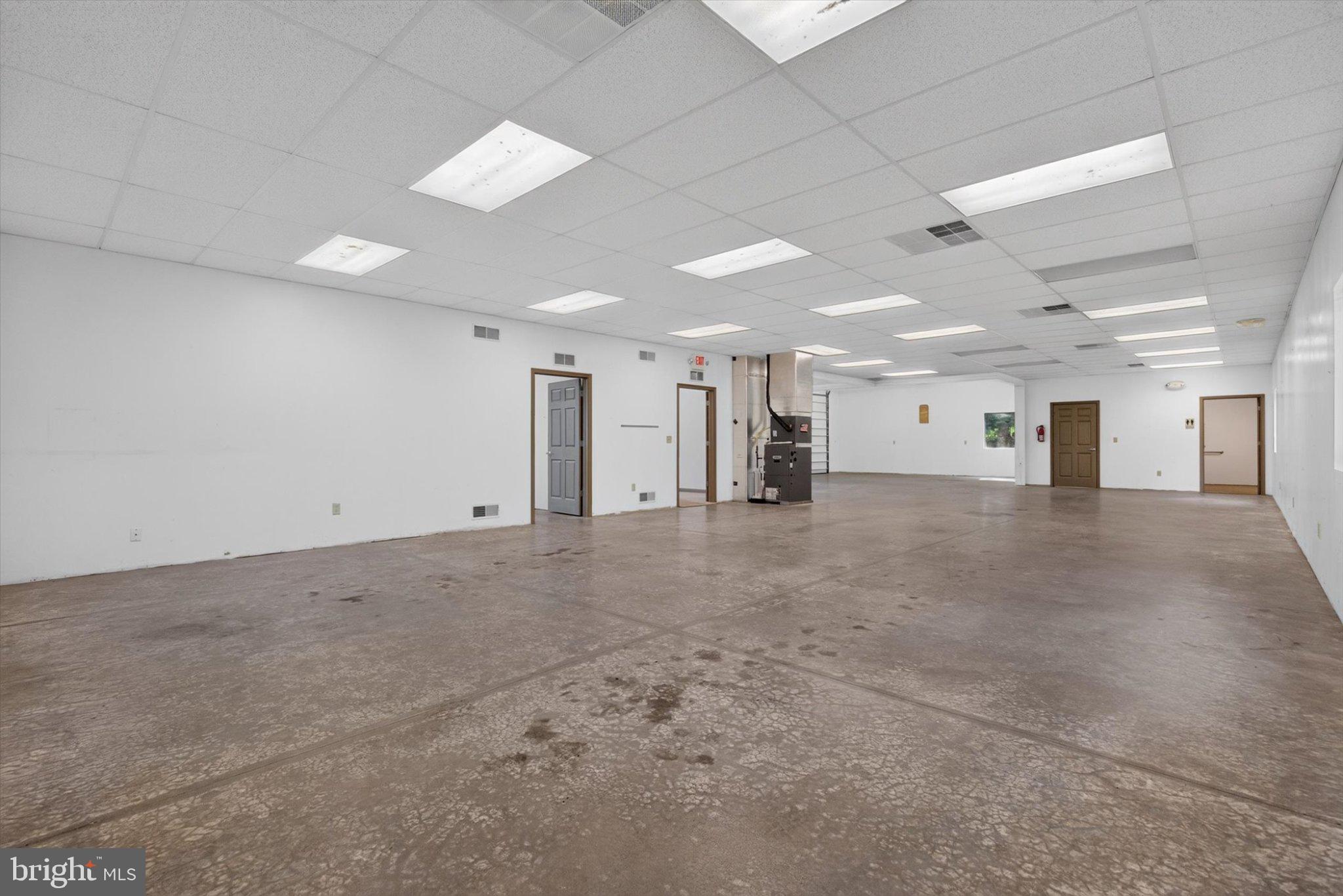 239 Lawn Road Palmyra, PA 17078 - Photo 43 of 64 Spacious, versatile commercial space.