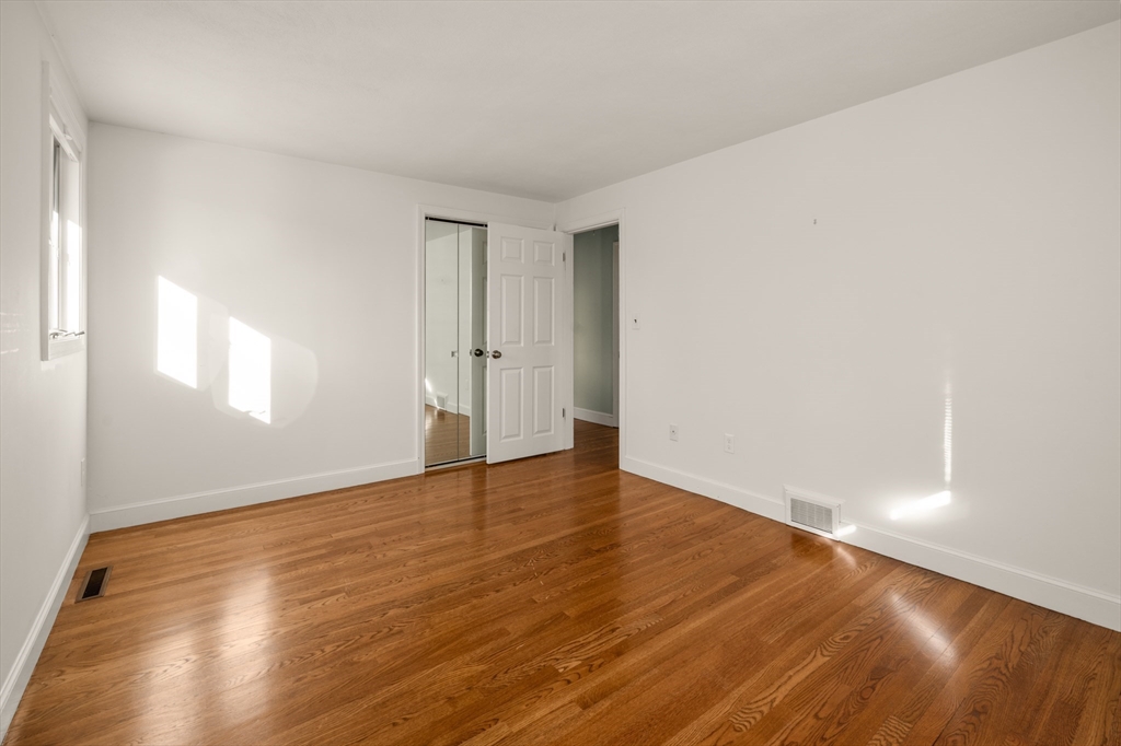 26 Arcadia Road Norwood, MA 02062 - Photo 19 of 41