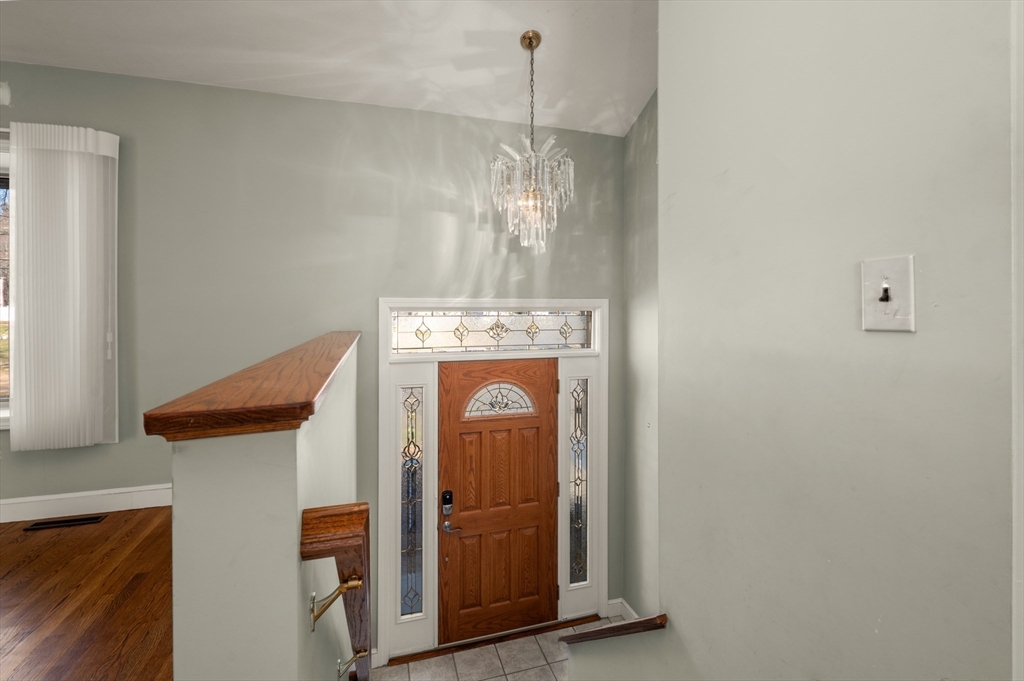 26 Arcadia Road Norwood, MA 02062 - Photo 32 of 41