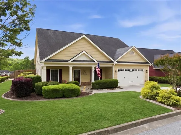 $469,900 | 326 Cabinwood Trail, Canton, GA 30115