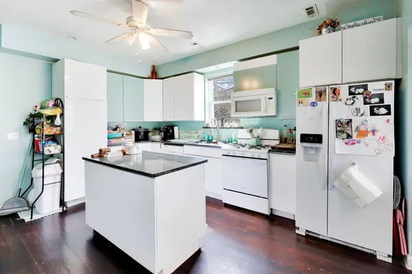 $549,900 | 3324 North Kostner Avenue, Chicago, IL 60641