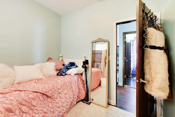 $549,900 | 3324 North Kostner Avenue, Chicago, IL 60641