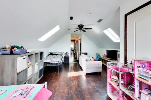 $549,900 | 3324 North Kostner Avenue, Chicago, IL 60641