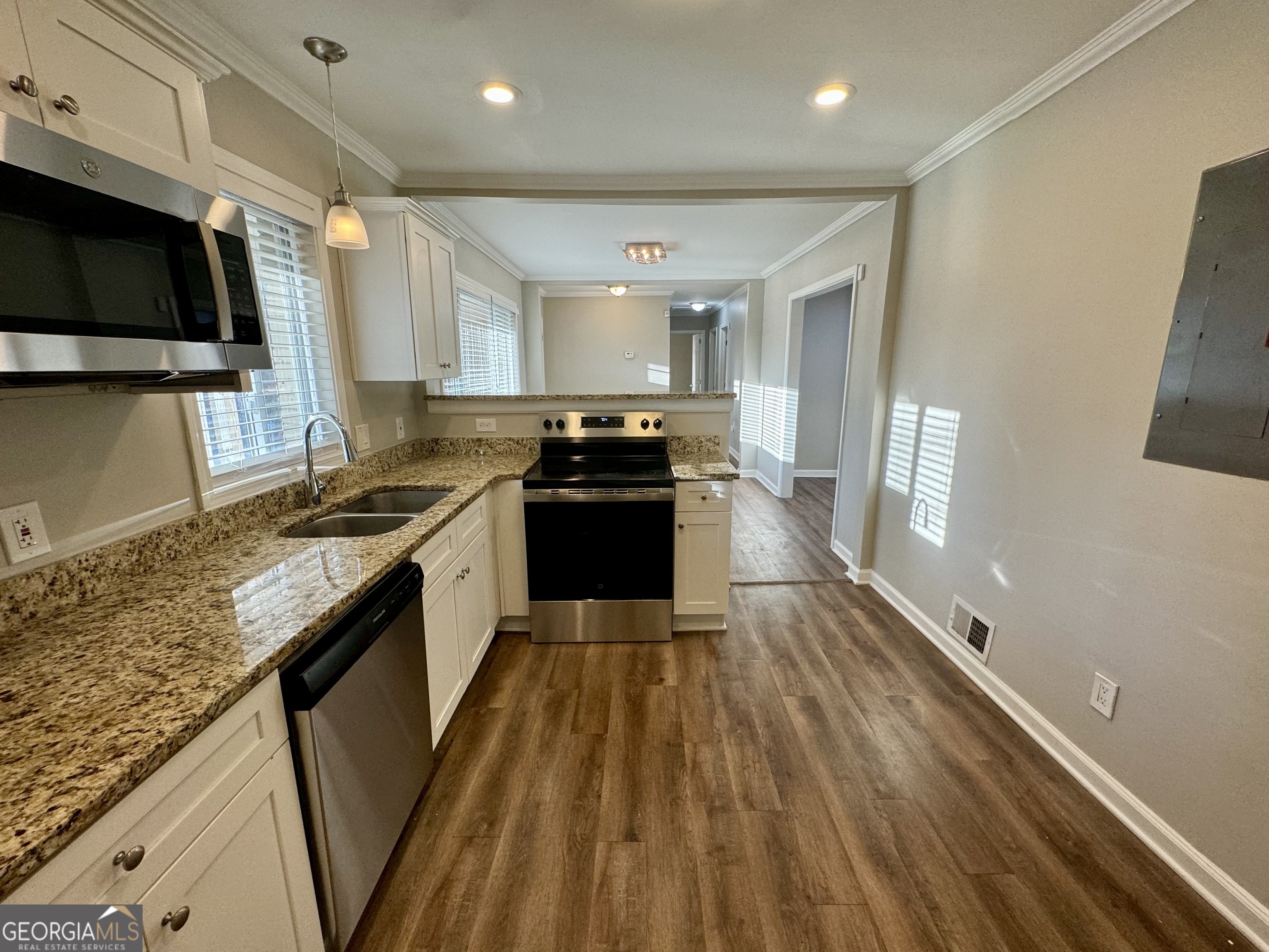 1380 Margarette Drive Decatur, GA 30035 - Photo 7 of 14