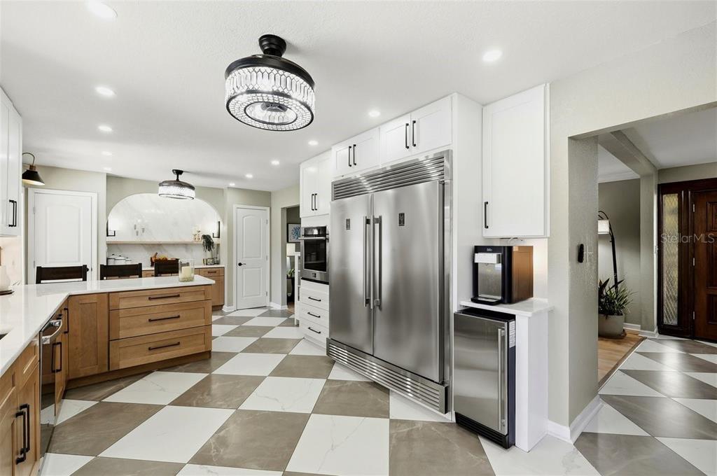 1825 Clubhouse Road Lakeland, FL 33813 - Photo 20 of 68