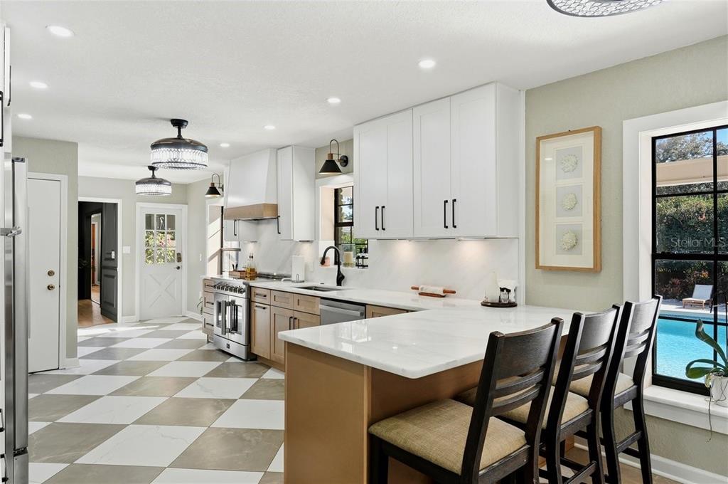 1825 Clubhouse Road Lakeland, FL 33813 - Photo 23 of 68