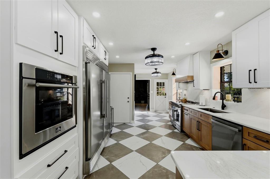 1825 Clubhouse Road Lakeland, FL 33813 - Photo 25 of 68