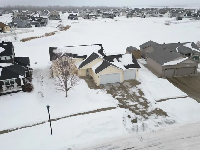 $370,000 | 1265 Goldenwood Drive, West Fargo, ND 58078