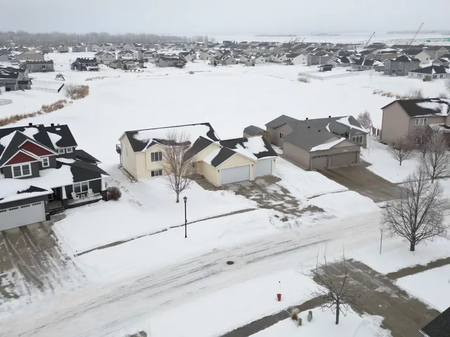 $370,000 | 1265 Goldenwood Drive, West Fargo, ND 58078