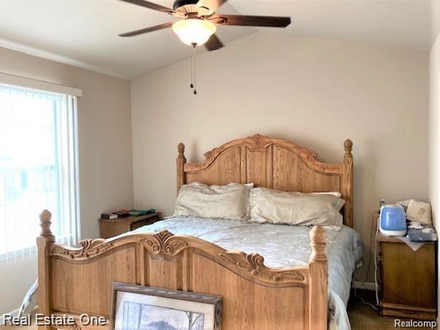 4052 Ash Tree Lane Howell, MI 48843 - Photo 11 of 27 MASTER BEDROOM WITH CATHEDRAL CEILING AND FAN